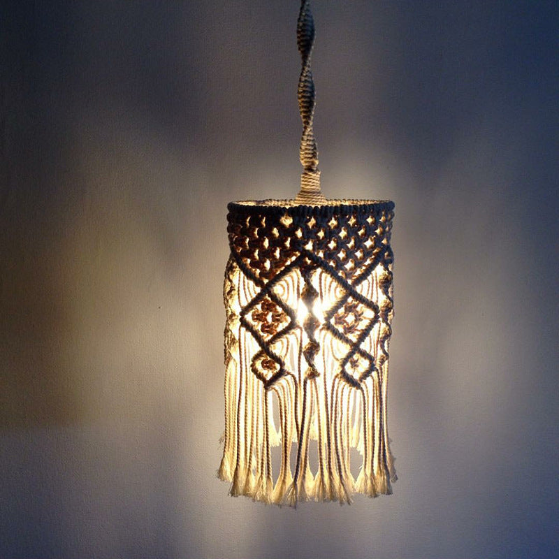 Macrame Plant Hanger with Fringed Design | Kelmera