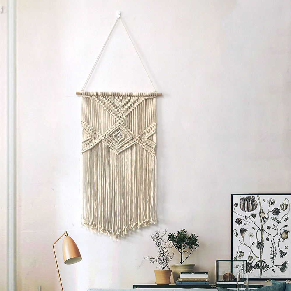 Macrame Wall Decor with Artistic Details | Kelmera