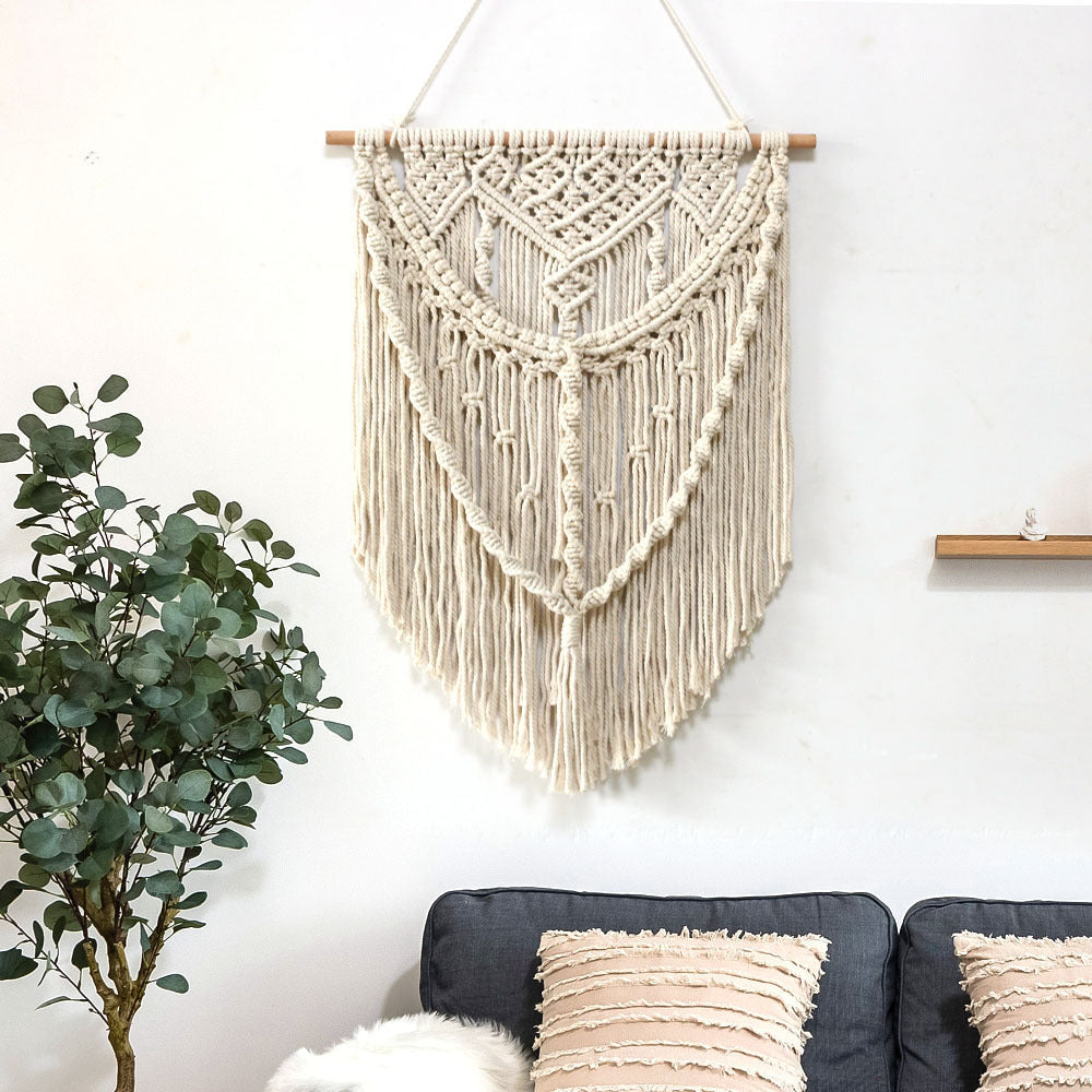 Macrame Wall Decor with Artistic Details | Kelmera