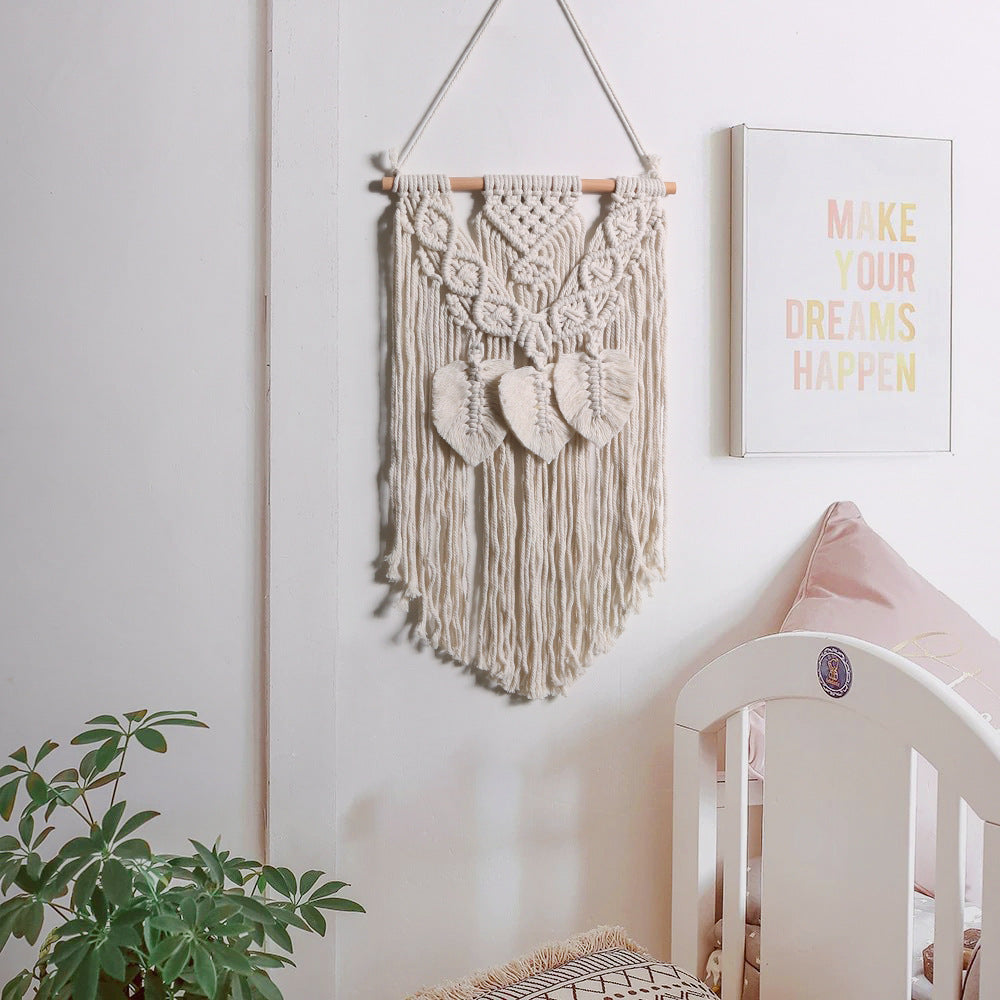 Macrame Wall Decor with Artistic Details | Kelmera