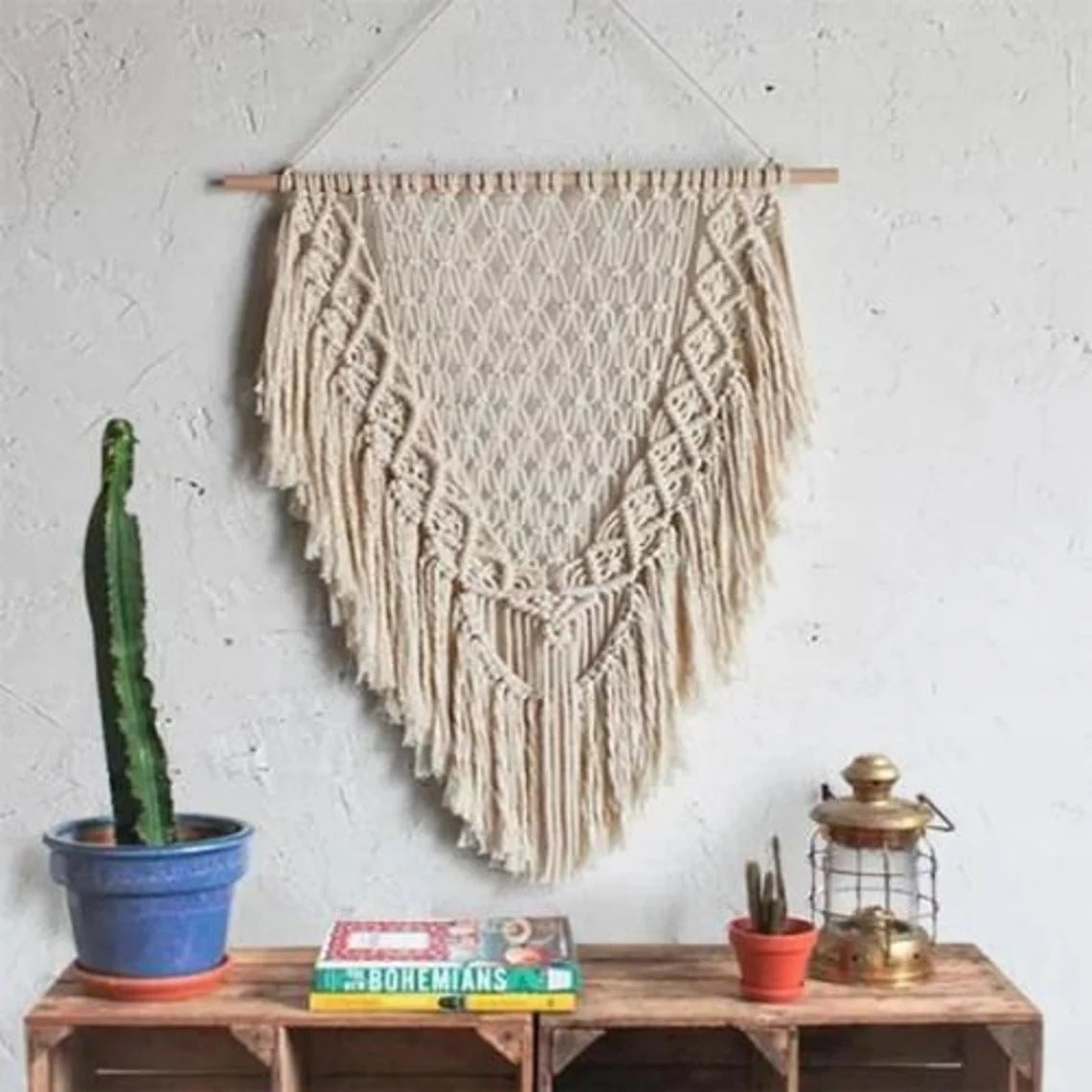 Macrame Wall Decoration with Creative Fringes | Kelmera