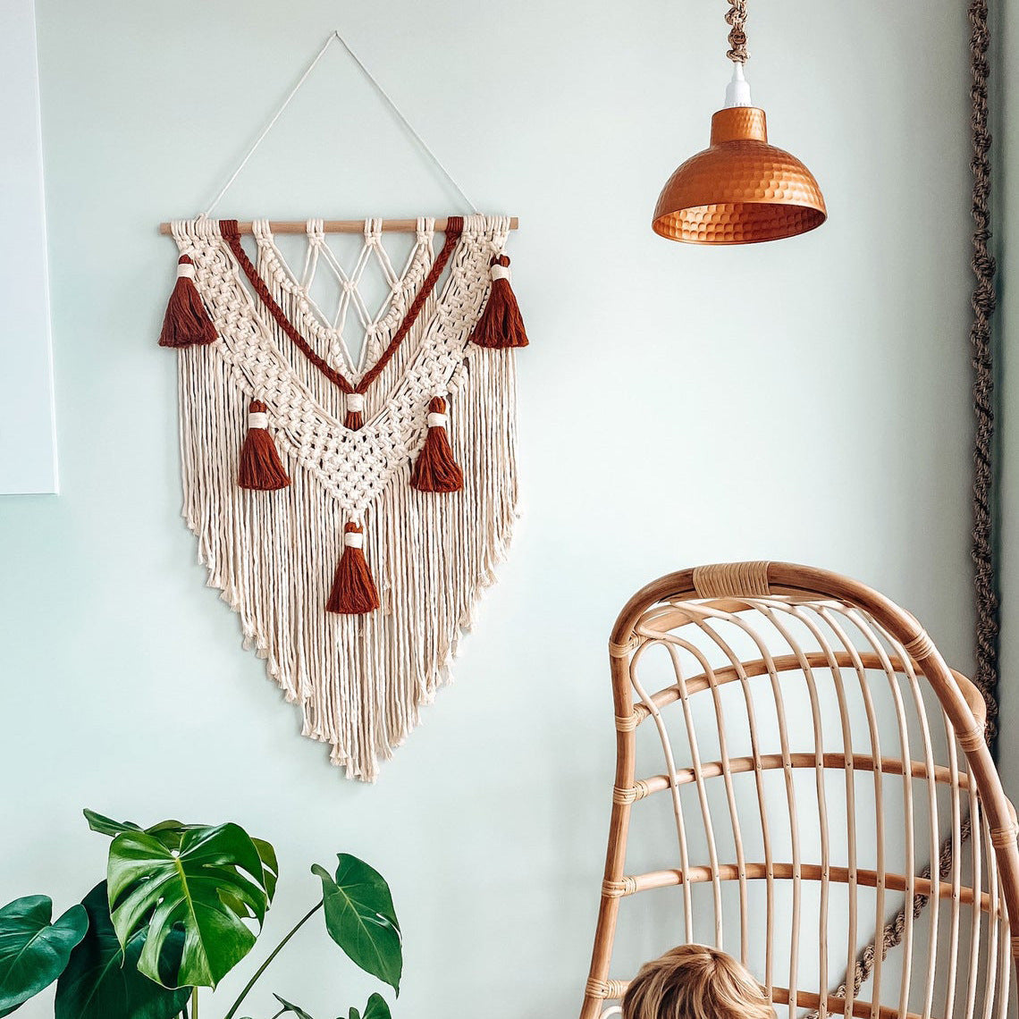 Macrame Wall Decoration with Creative Fringes | Kelmera