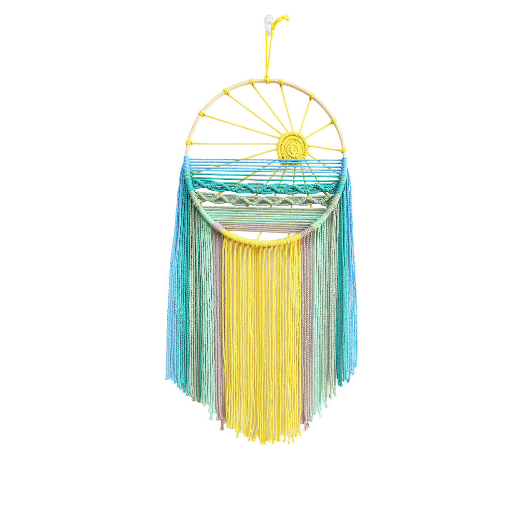Macrame Wall Decoration with Elegant Appeal | Kelmera