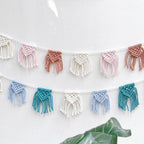 Macrame Wall Decoration with Intricate Fringe | Kelmera
