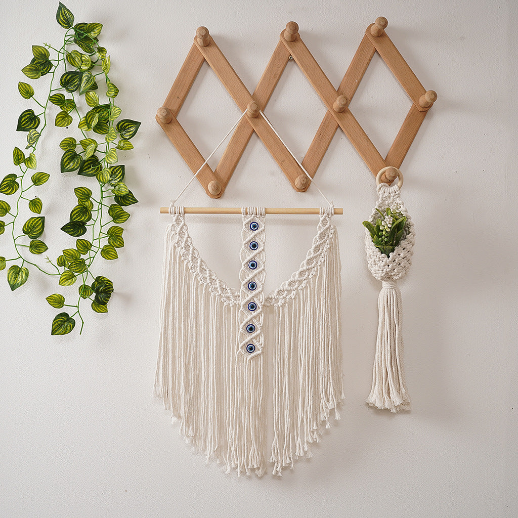 Macrame Wall Hanging 14 × 22 Inch | Kelmera