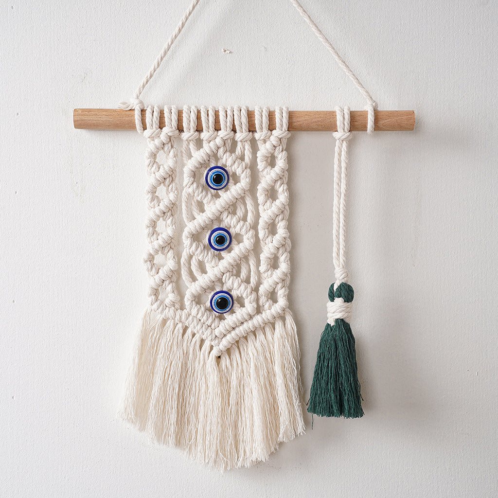 Macrame Wall Hanging Art Piece | Kelmera