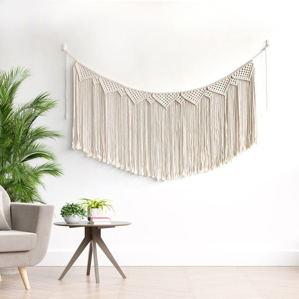 Macrame Wall Hanging with Artistic Design | Kelmera