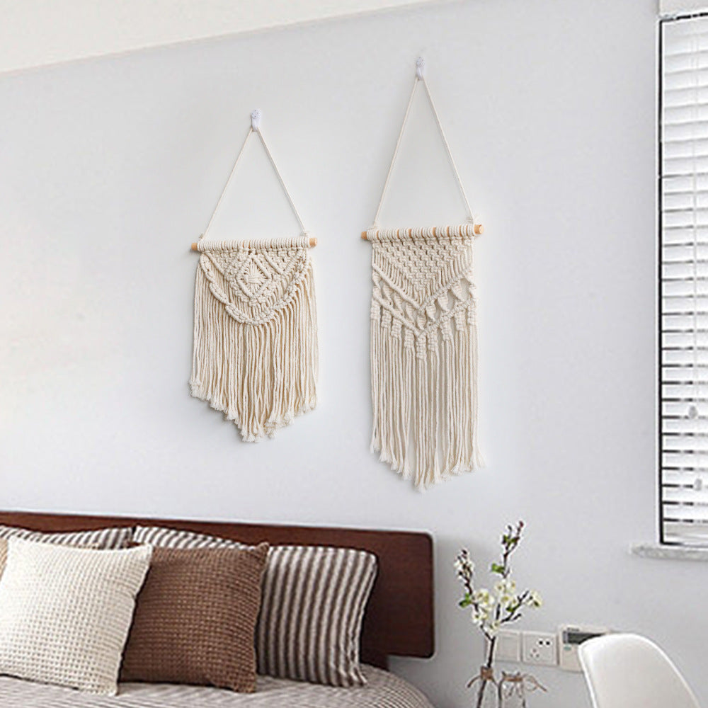 Macrame Wall Hanging with Artistic Fringes | Kelmera