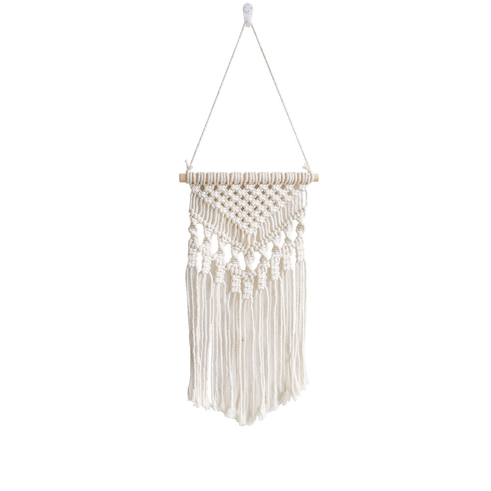 Macrame Wall Hanging with Artistic Fringes | Kelmera