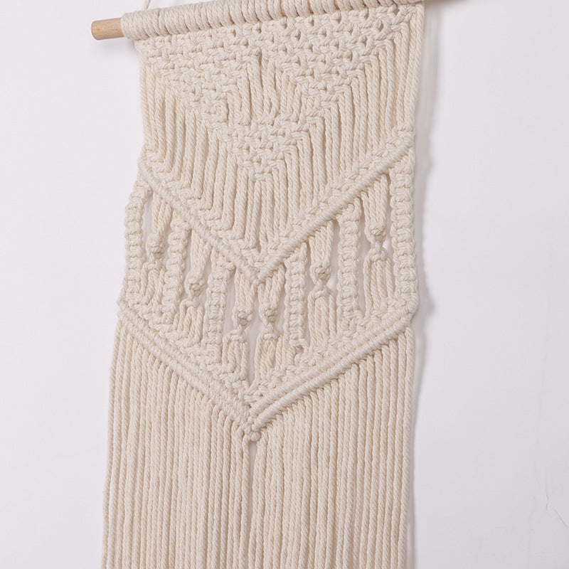 Macrame Wall Hanging with Artistic Patterns | Kelmera
