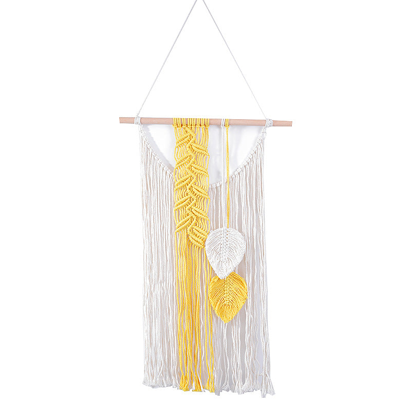 Macrame Wall Hanging with Modern Fringes and Stylish Leaf Elements | Kelmera