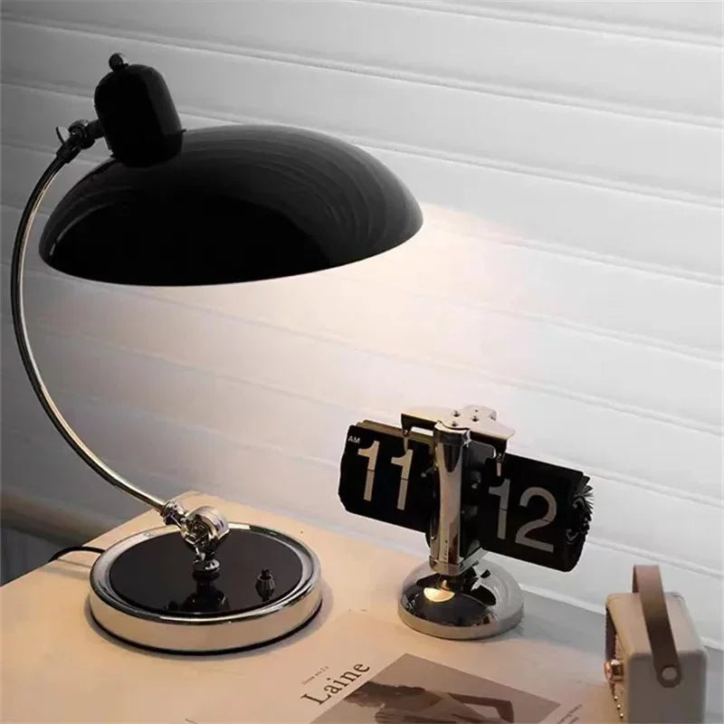 Marndendo Table Lamp