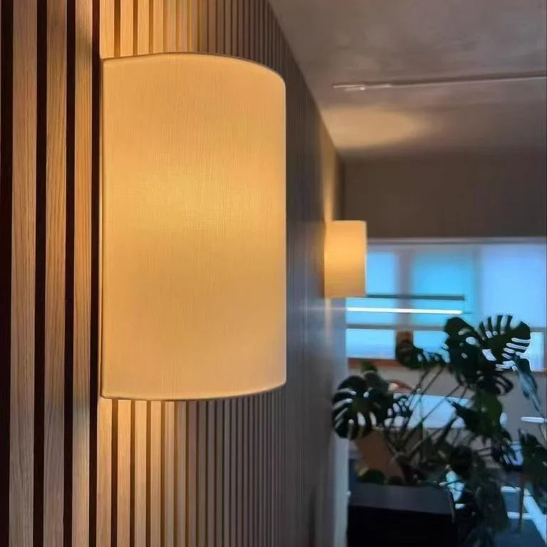 Marvarno Wall Lamp