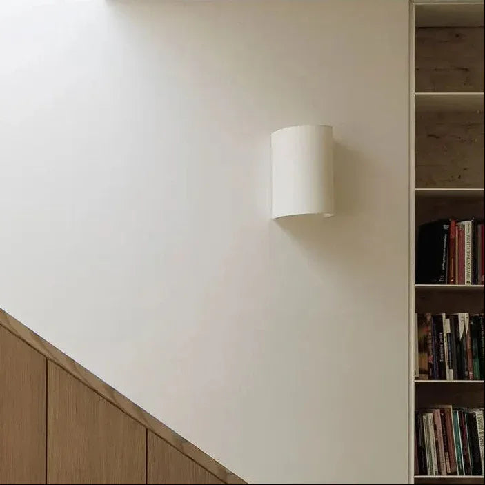 Marvarno Wall Lamp