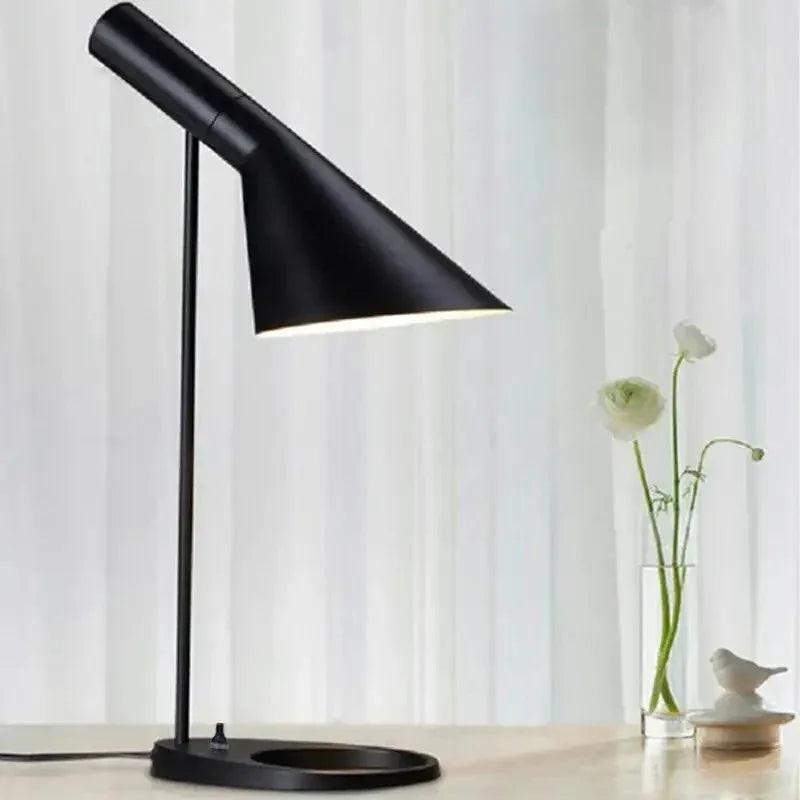 Matosinhos Desk Lamp
