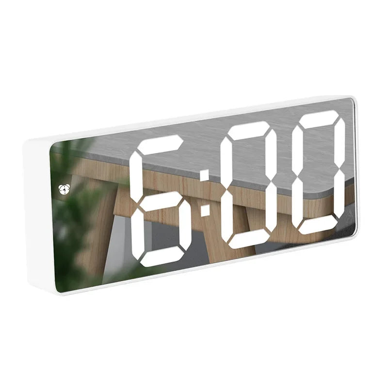 Meadowworth Clock