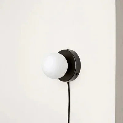 Melranta Wall Lamp
