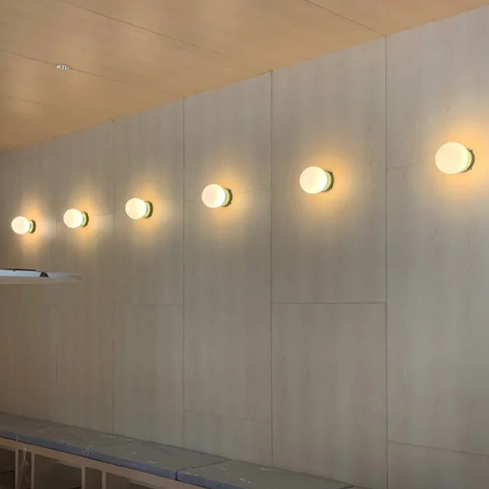 Melranta Wall Lamp