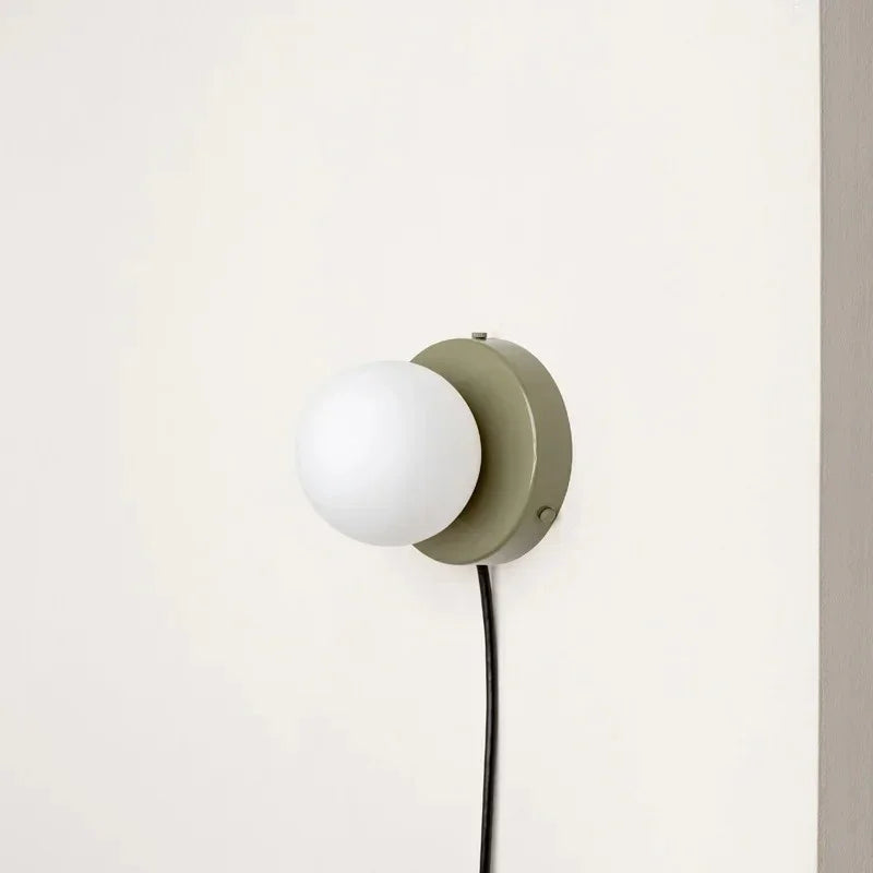 Melranta Wall Lamp