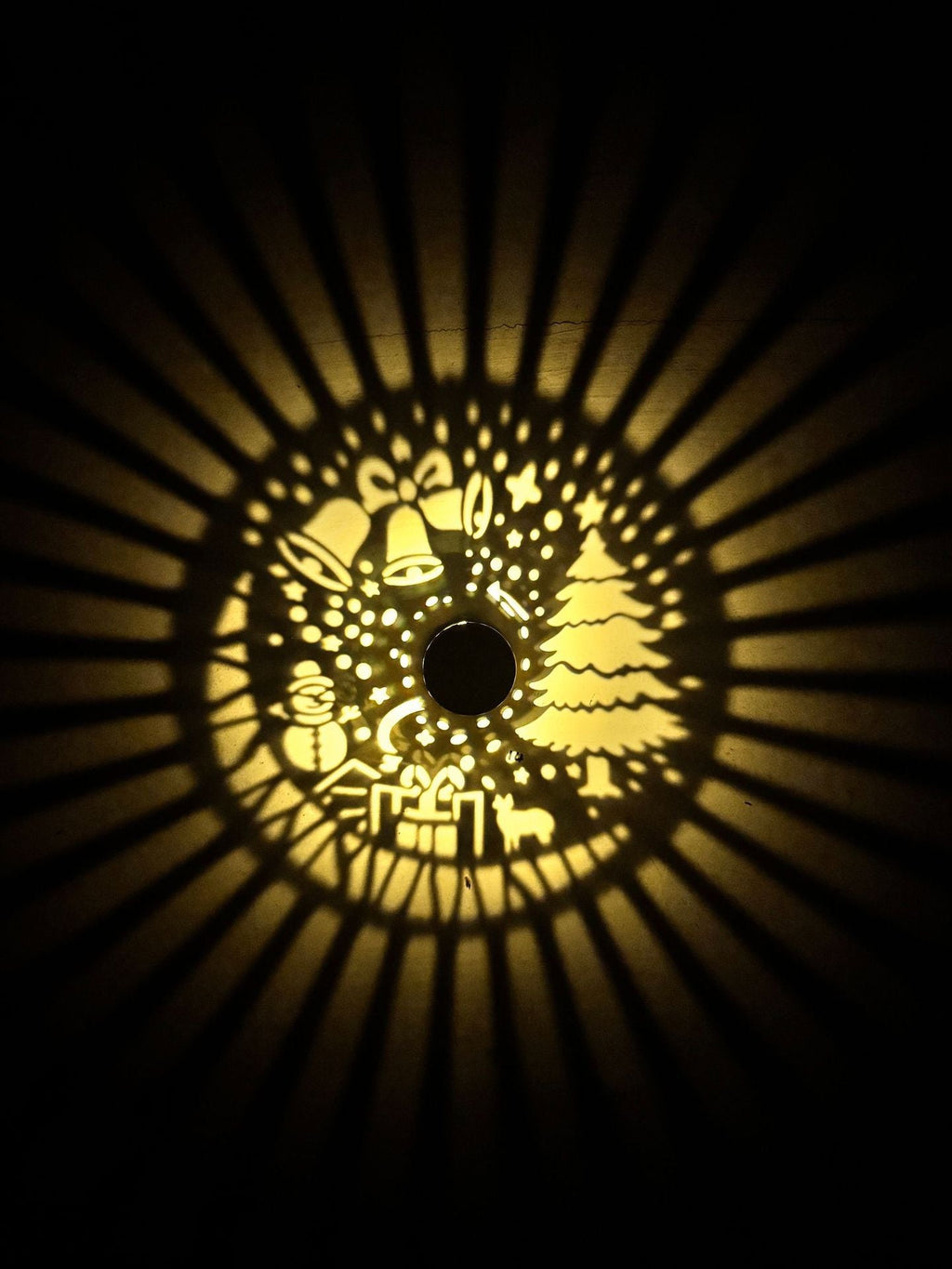 Metal Projection Lantern | Kelmera