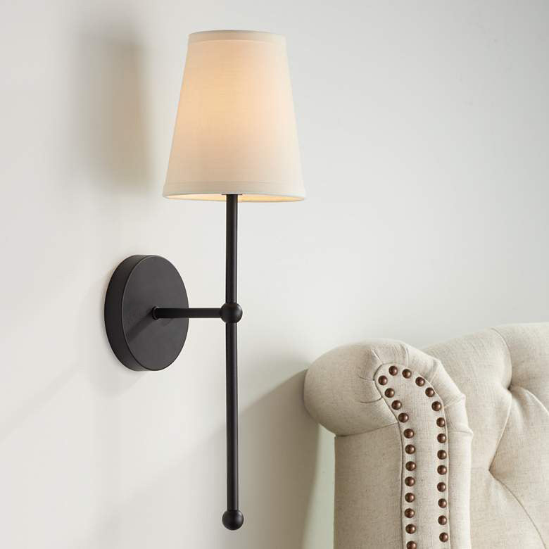 Metallic Vertical Wall Lamp with Cone-Shaped Fabric Shade | Kelmera