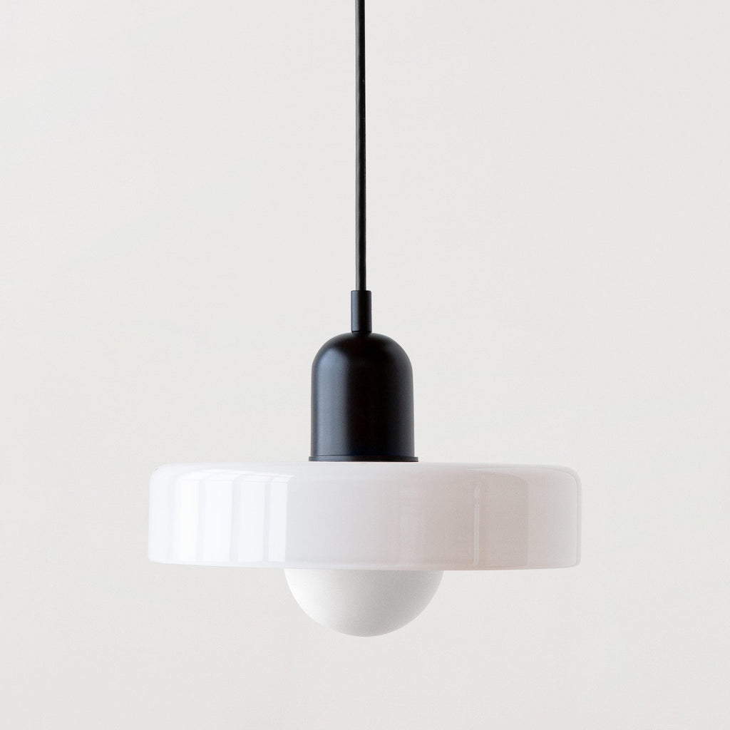 Minimalistic Ceramic Pendant Lamp with Layered Bell Shade | Kelmera