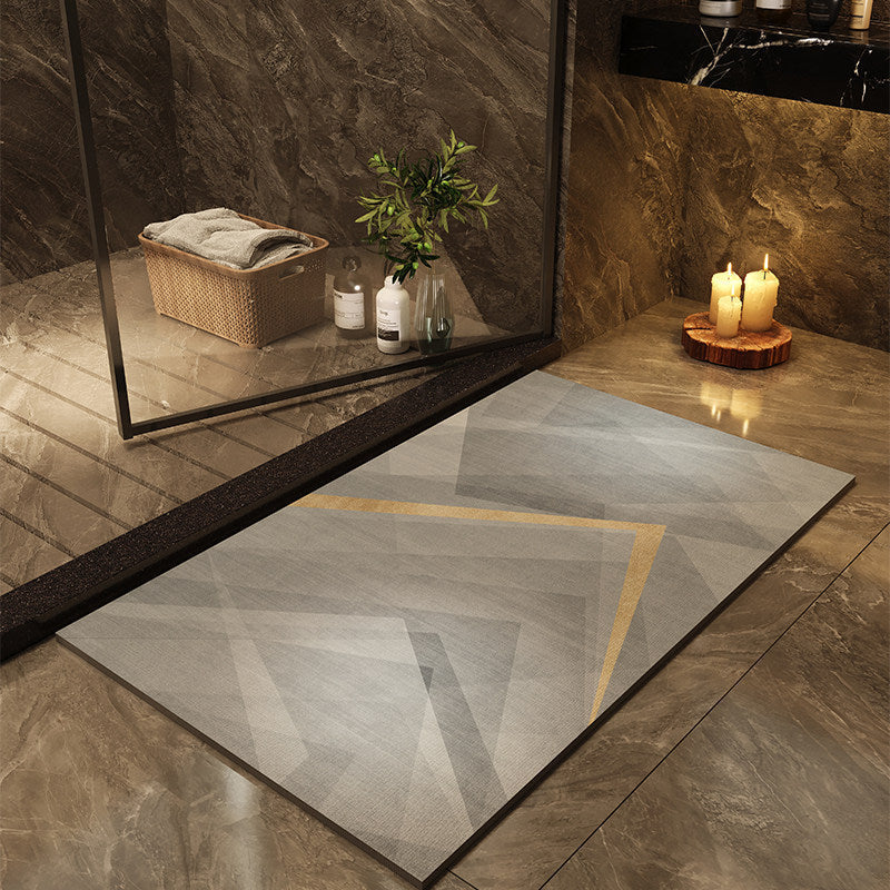 Modern Abstract Non-Slip Bath Mat | Kelmera