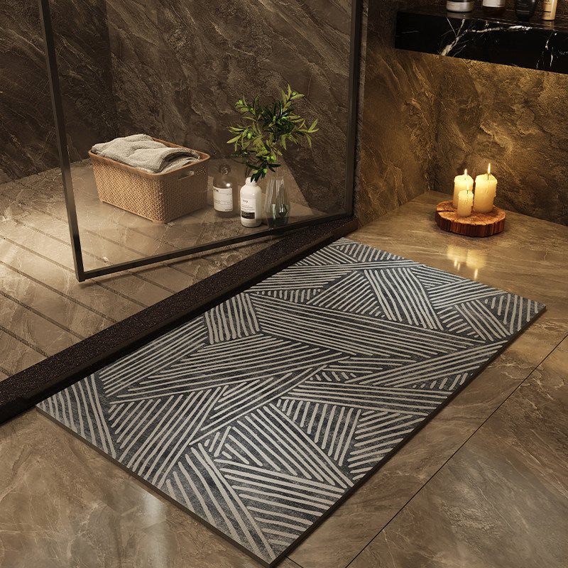 Modern Abstract Non-Slip Bath Mat | Kelmera