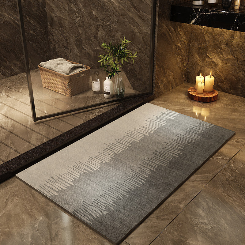 Modern Abstract Non-Slip Bath Mat | Kelmera