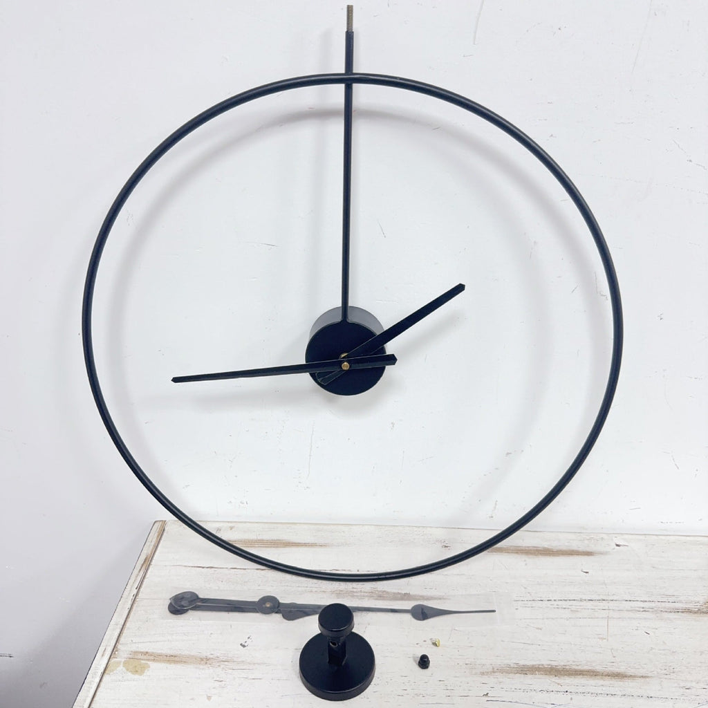 Modern Minimalist Wall Clock | Kelmera