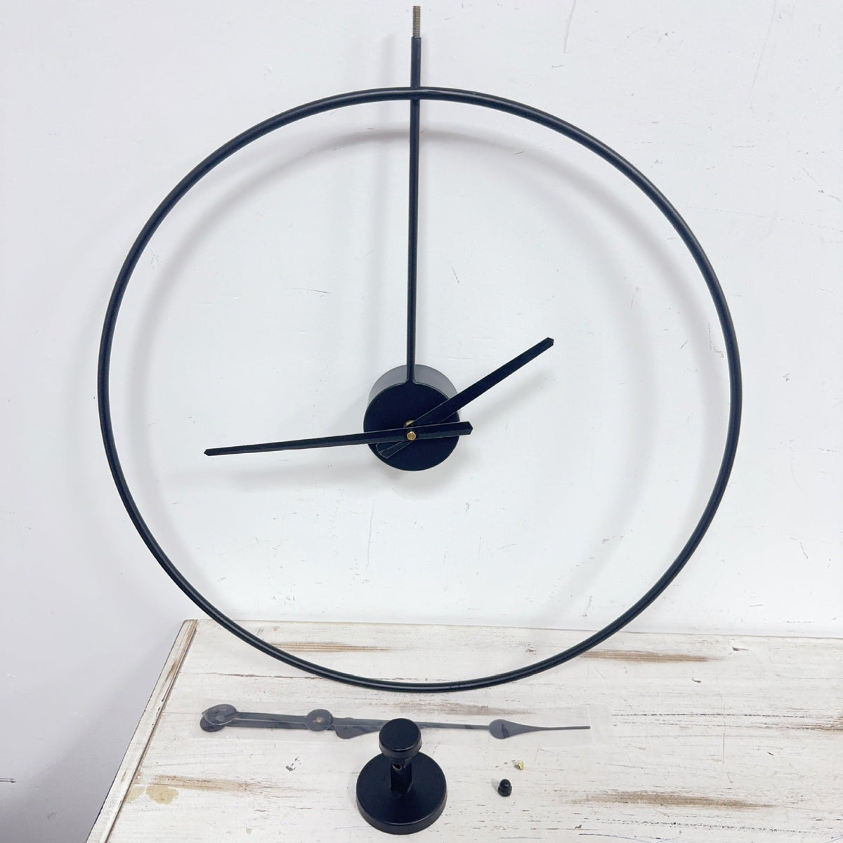 Modern Minimalist Wall Clock | Kelmera