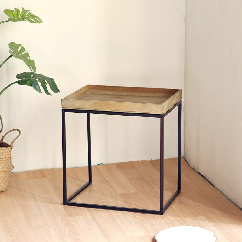 Modern Side Table with Wooden Tray | Kelmera