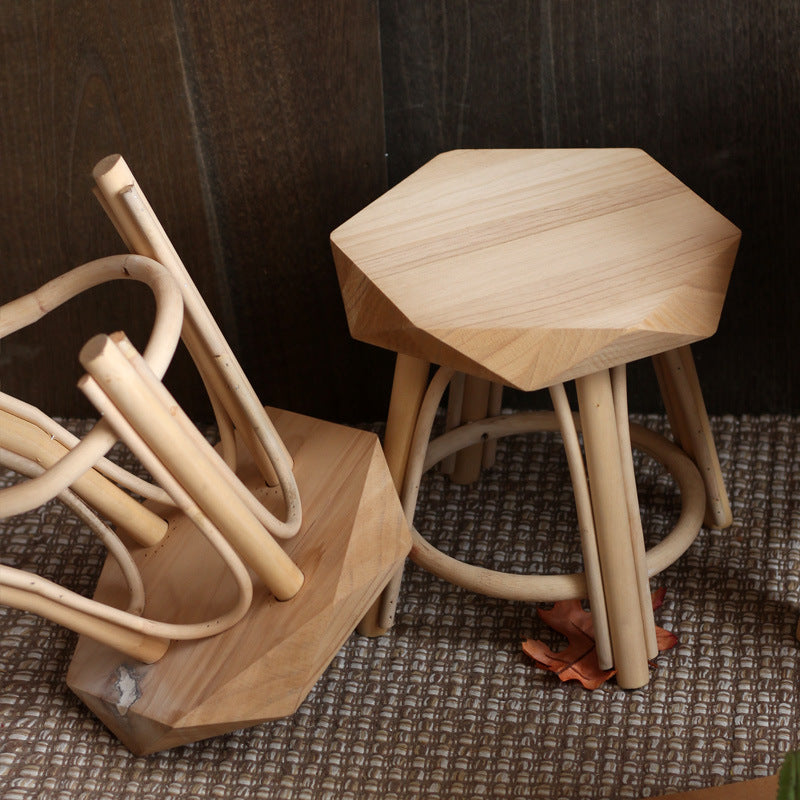 Modern Stool made of High-Quality Wood | Kelmera