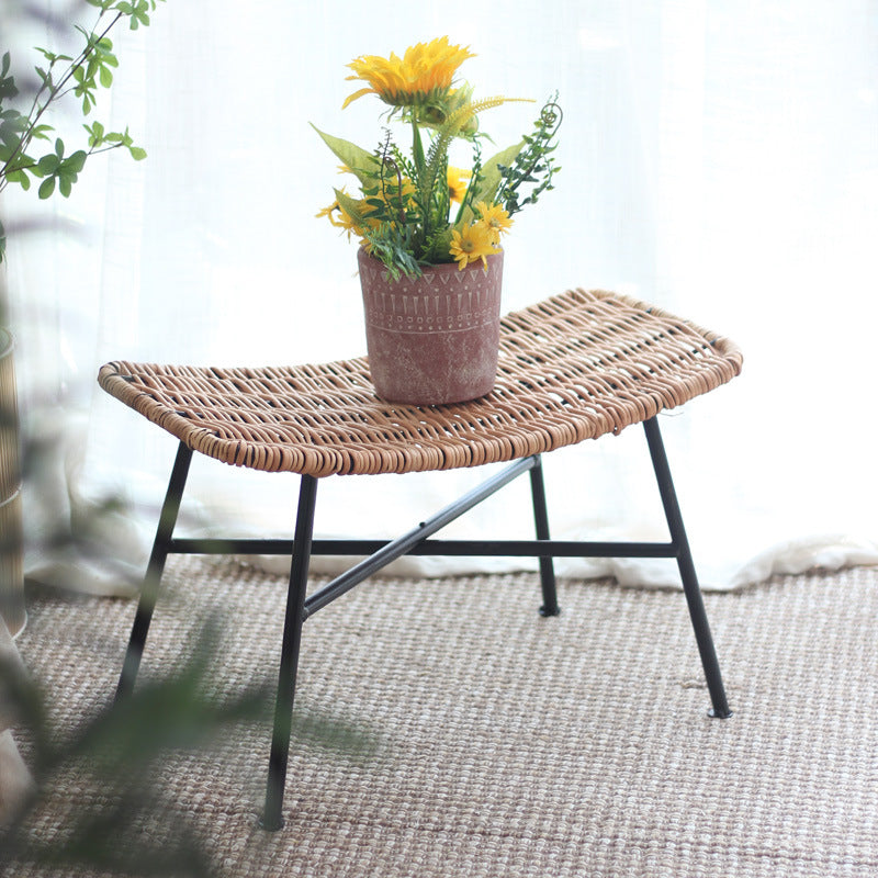 Modern Stool made of Woven Rattan | Kelmera