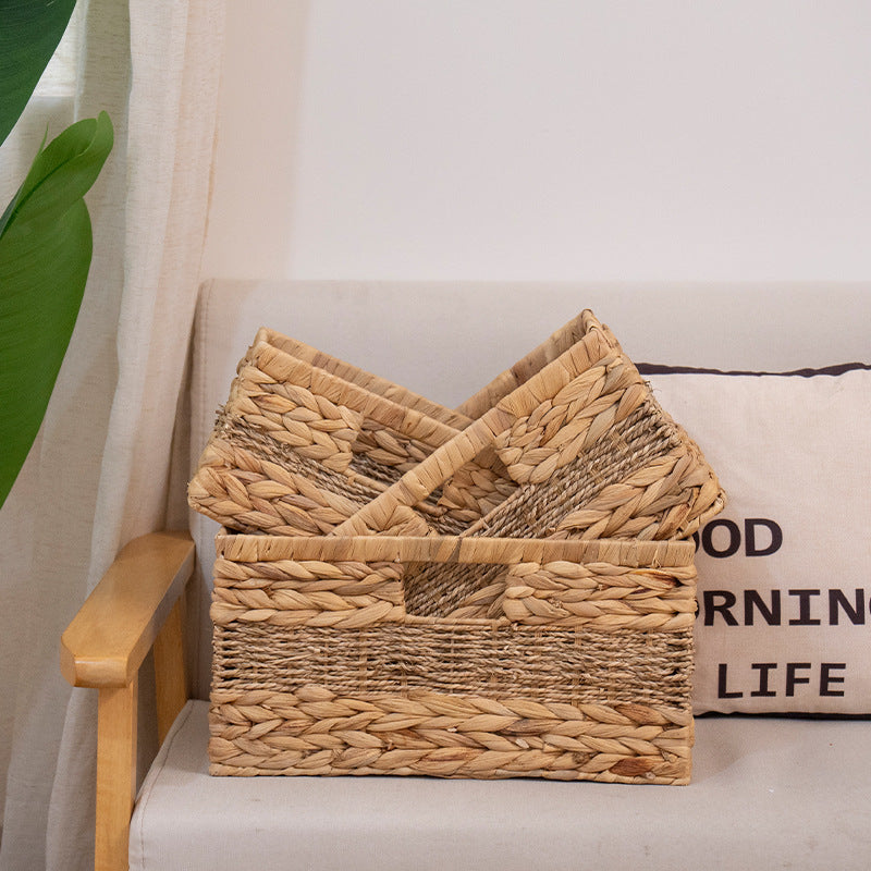 Modern Storage Basket made of Natural Materials | Kelmera