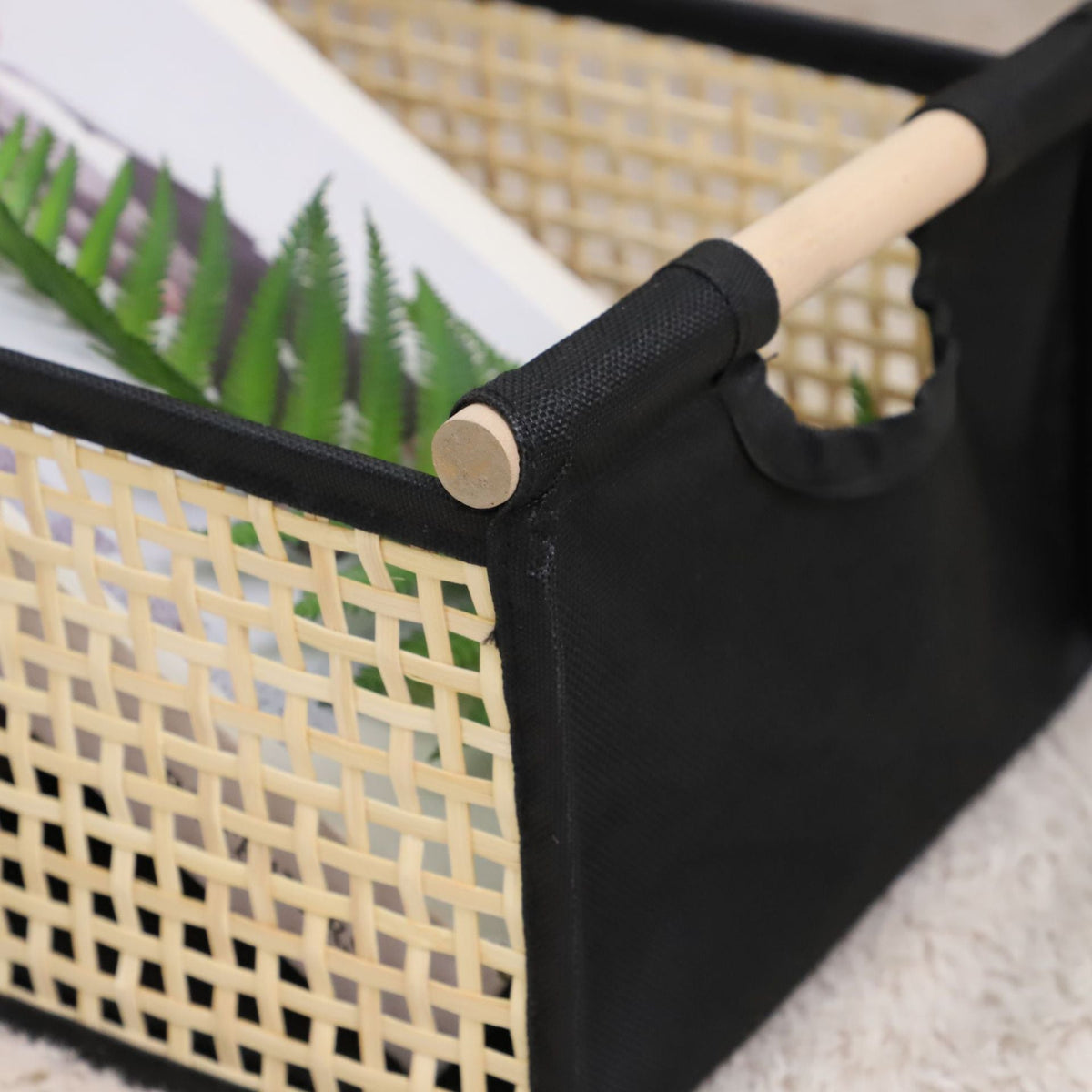 Modern Storage Container with Rattan Look | Kelmera