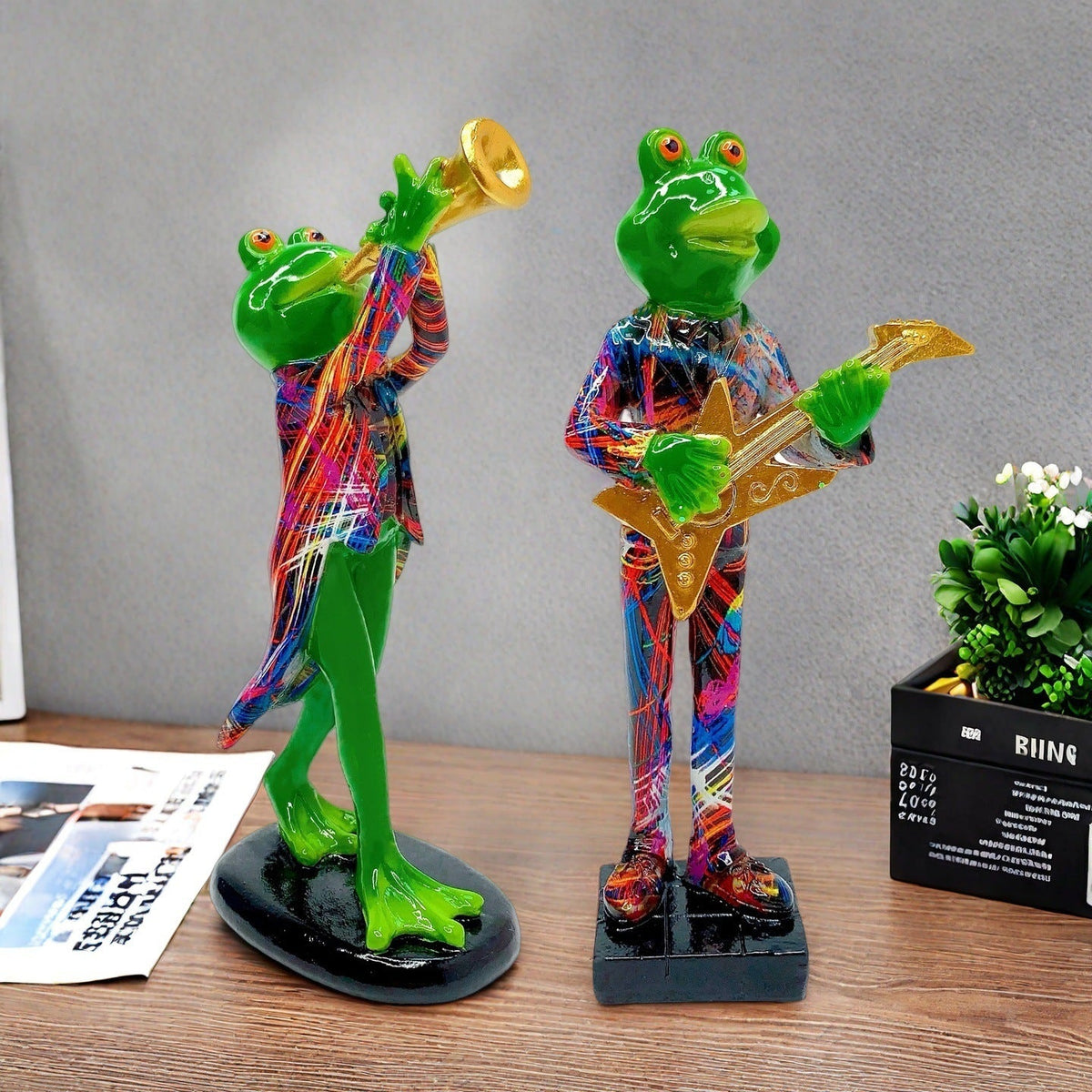 Musical Frog Figure | Kelmera