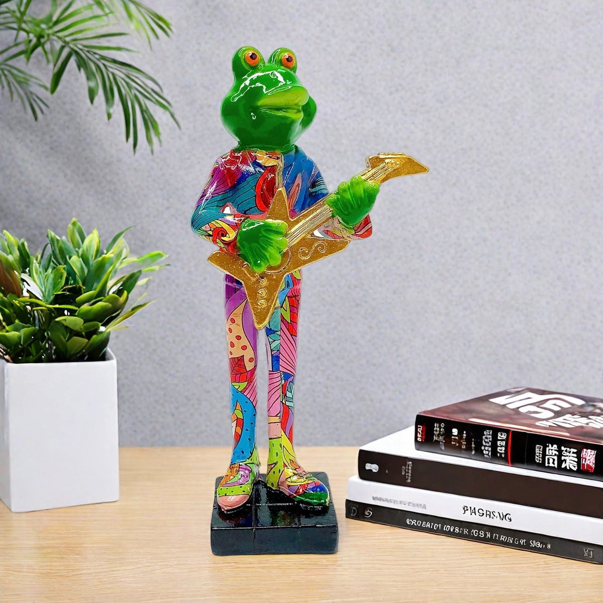 Musical Frog Figure | Kelmera