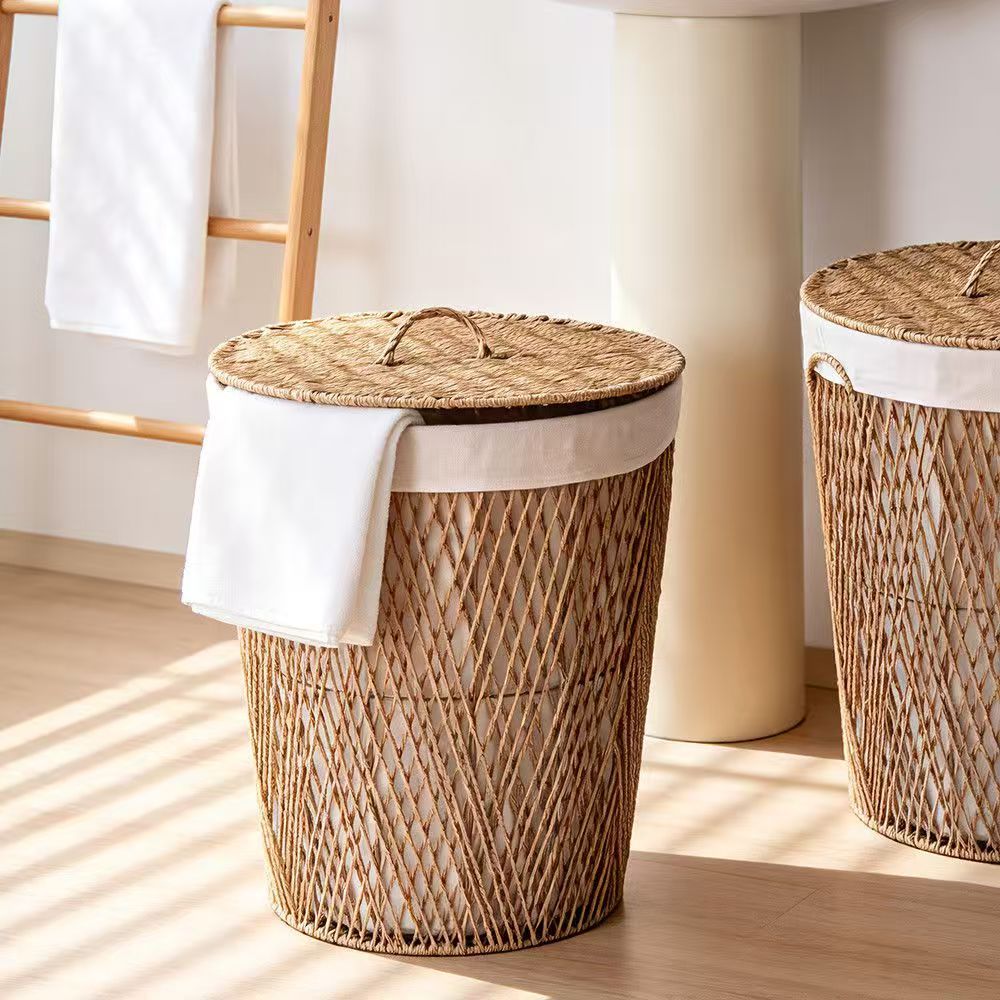 Natural Fiber Laundry Basket with Lid | Kelmera