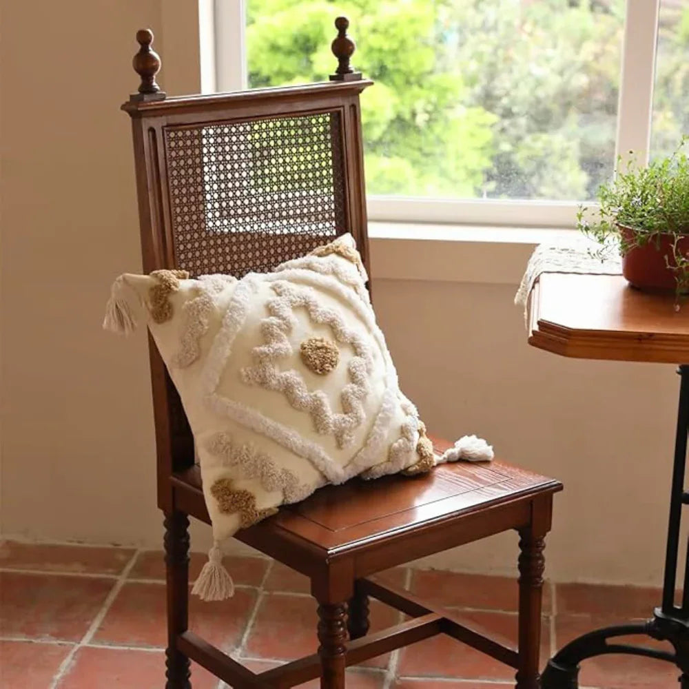 Nelfesa Cushion Cover