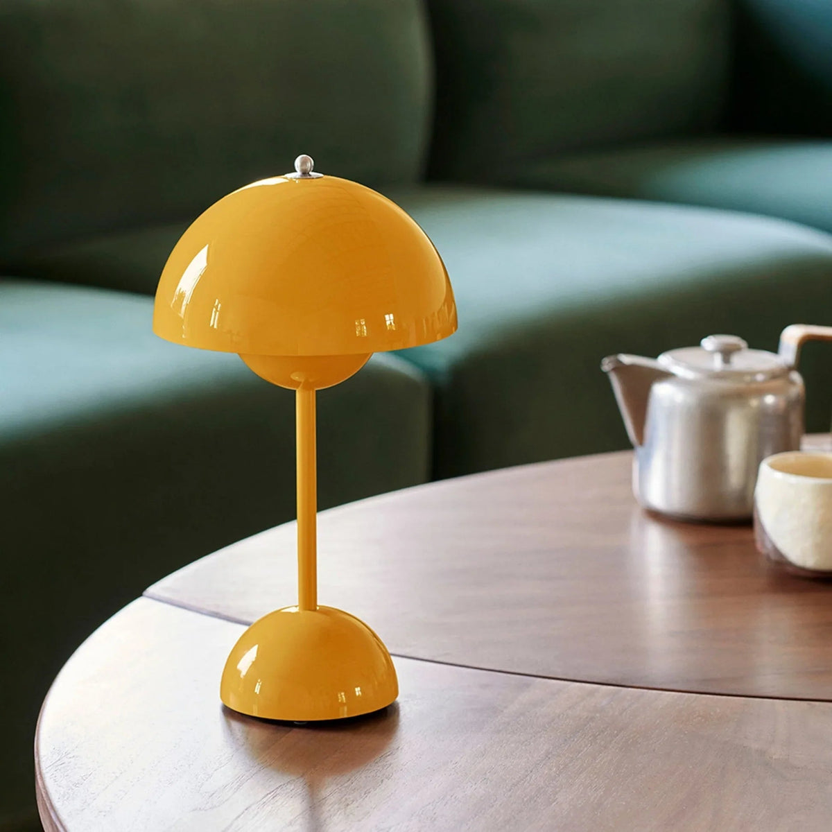 Nelndia Table Lamp