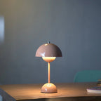 Nelndia Table Lamp