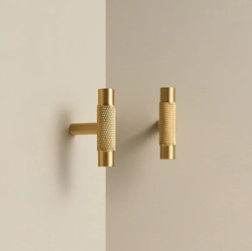 Nelstina Cabinet Knobs