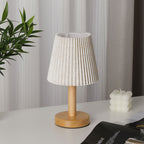 Nordic Minimalist Table Lamp made of Solid Oak with Pleated Fabric Shade | Kelmera