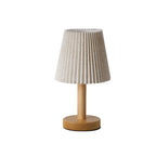 Nordic Minimalist Table Lamp made of Solid Oak with Pleated Fabric Shade | Kelmera