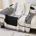 Norvelta Throw blanket