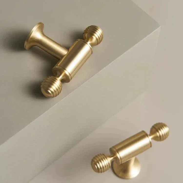 Oakdean Brass Knobs