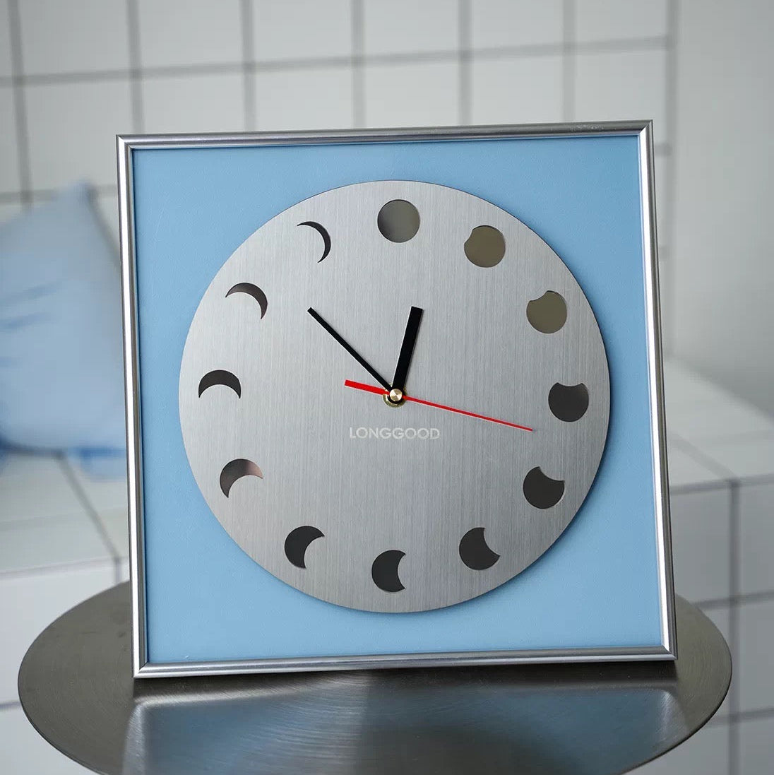Orbira Clock