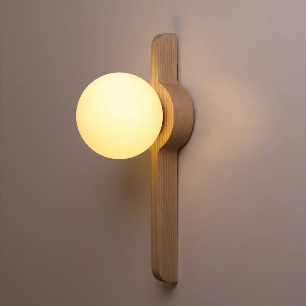 Ordanta Wood Wall Lamp