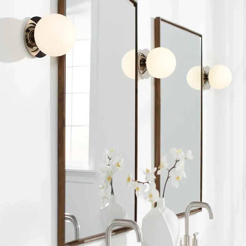 Orfia Wall Lamp
